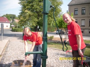 Heißer Wahlkampftag. Brauchten dringend Wasser. 
